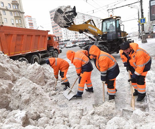 Уборка снега в Долгопрудном и  Московской области