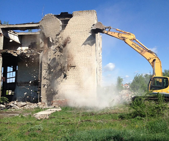 Демонтаж зданий в Долгопрудном и  Московской области